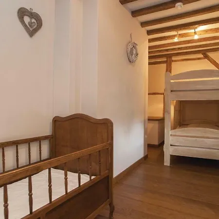 Prázdninový dům Hourlay *